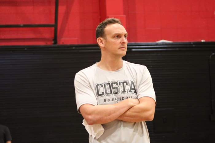 Mira Costa coach Neal Perlmutter has key returners in 2023-24. (Tarek Fattal/SBLive)